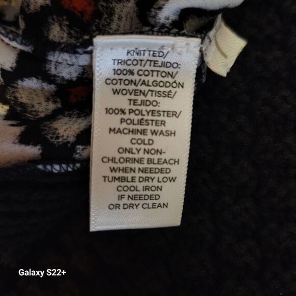 F38  Loft sweater tank with faux top peeking out from underneath - Picture 4 of 9